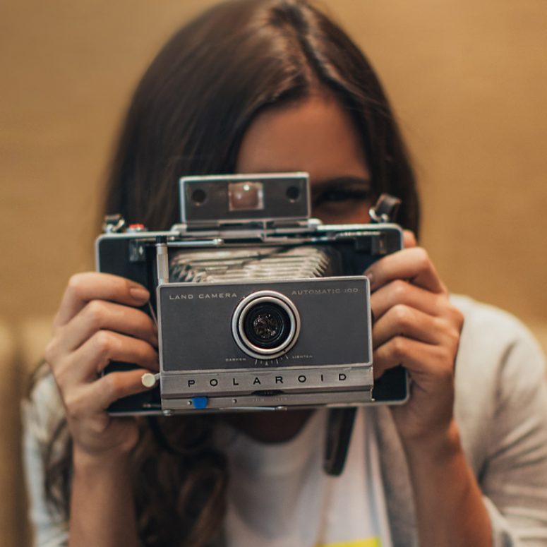 CAMARA CAMARA