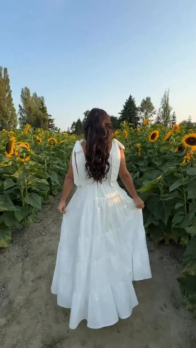 Esta sesión fue un sueño hecho realidad 🌻💛

Desde que volví tradición, hacerme fotos por mi cumpleaños, cada año es un día en el que disfruto lo que me gusta y el placer de estar con vida, salud y rodeada de amor. 

Esta experiencia superó las expectativas en todos los aspectos y tengo estas bellas fotos para recordarla. 😁🦕

¿Qué te pareció la experiencia? ¿Te animas a hacerte fotos por tus cumples? 💛